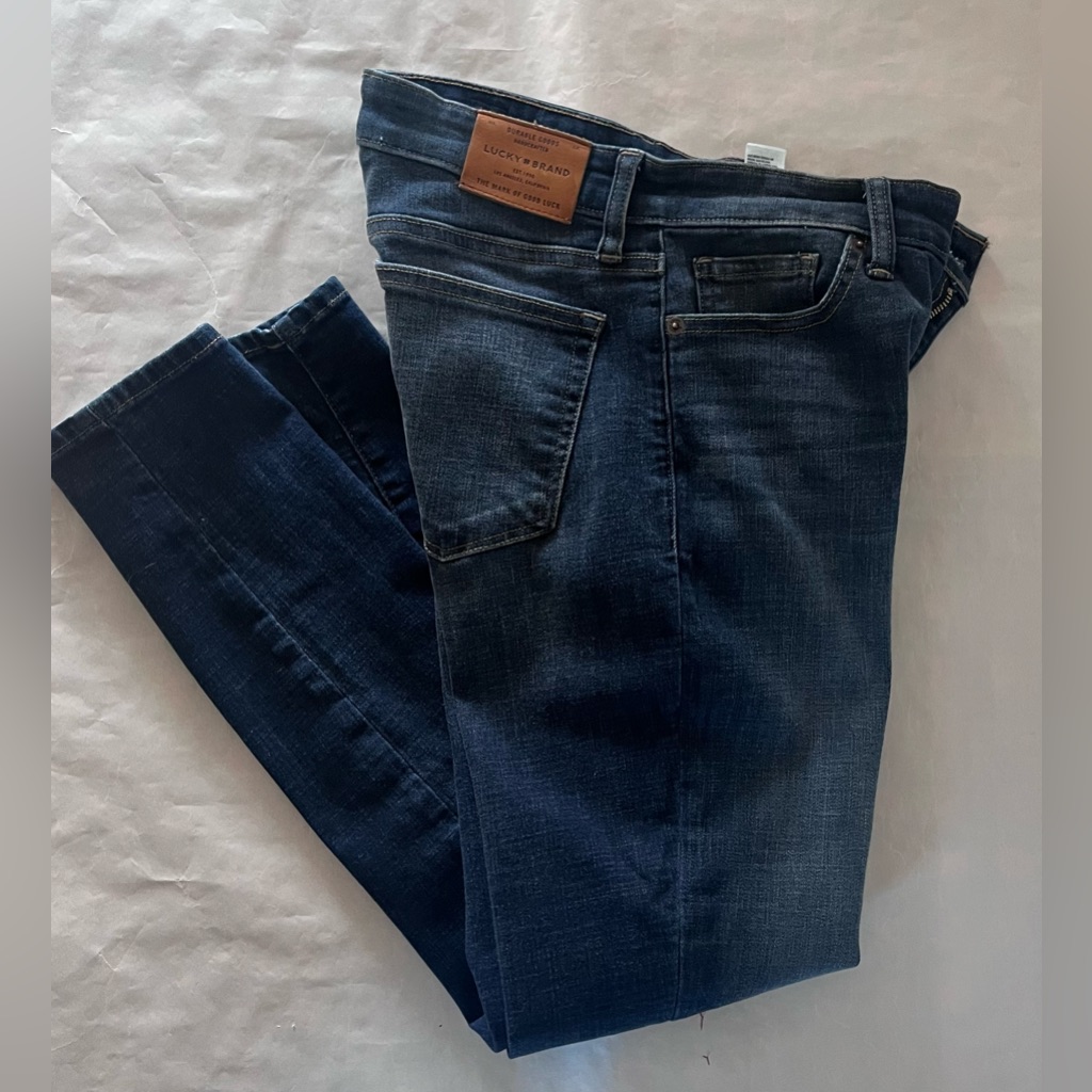 Lucky Brand Ava Skinny Jeans Size 4  27 Medium Wash Blue Denim